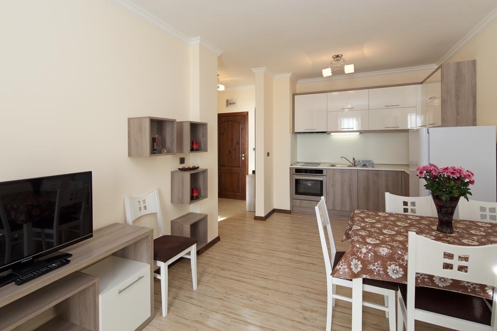 Mars Apartments In Tryavna Beach Complex Sveti Vlas Chambre photo